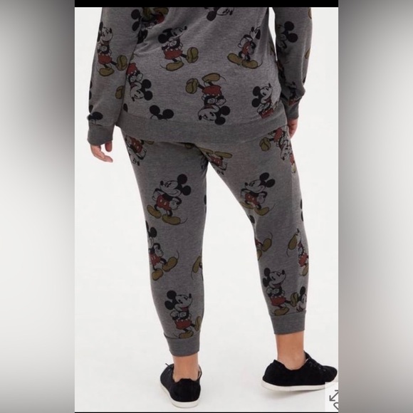 TORRID DISNEY MICKEY MOUSE GREY CROP ACTIVE JOGGERS SIZE 1 NEW SOLDOUT - Picture 4 of 8
